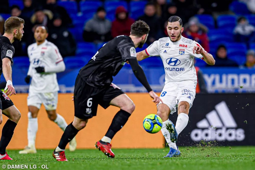 亚眠俱乐部中场阵容调整，期望转运起变