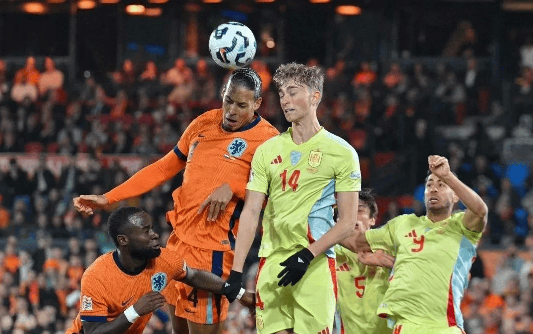 开云下载-包含欧预赛：荷兰队客场惨败西班牙的词条