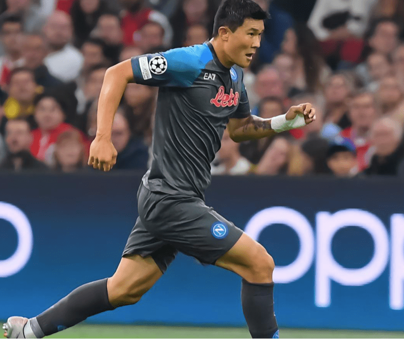 彻底溃败!那不勒斯遭受惨重打击,艰难晋级 彻底溃败!那不勒斯遭受惨重打击,艰难晋级