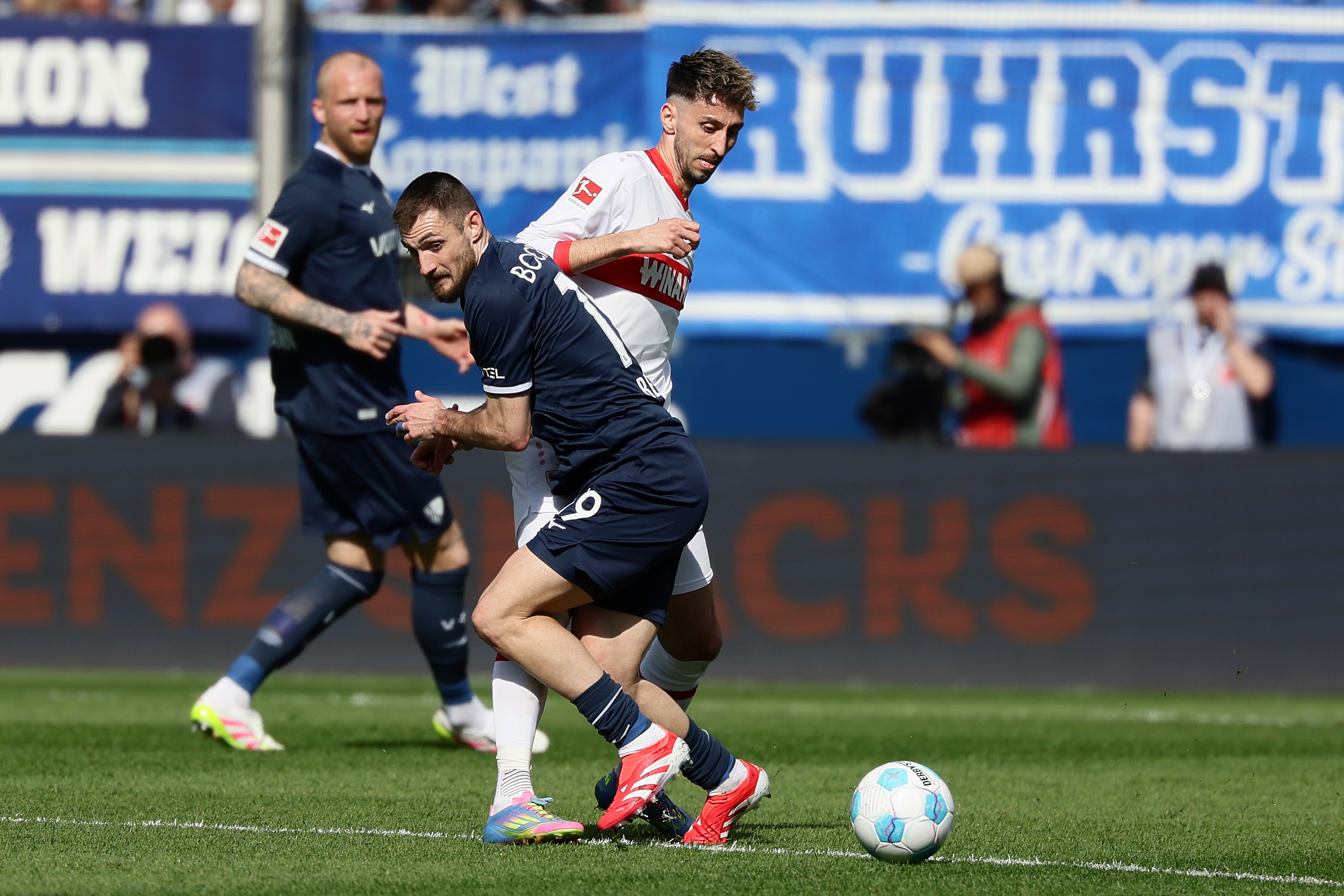 斯图加特赢得欧洲足球联赛资格的简单介绍