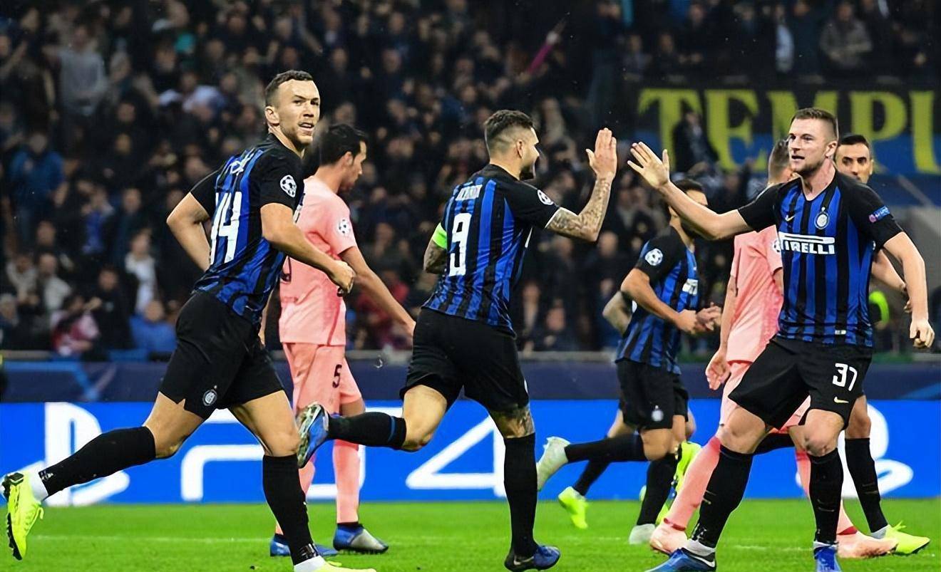 包含罗马客场不敌桑普多利亚，时隔多场比赛再负的词条