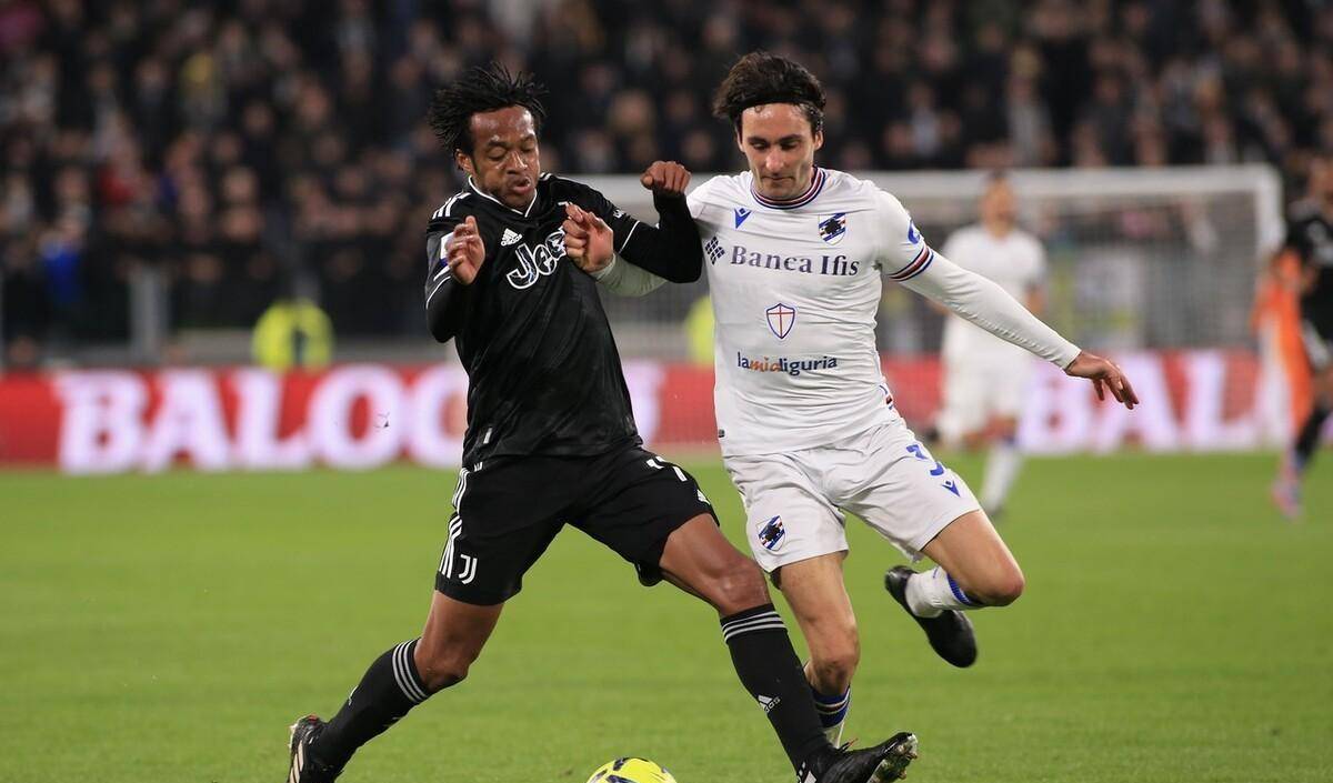 包含罗马客场不敌桑普多利亚，时隔多场比赛再负的词条