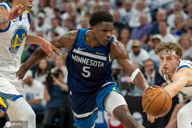 格地克斯兰见怪不怪主罚点球，扳平比分的简单介绍