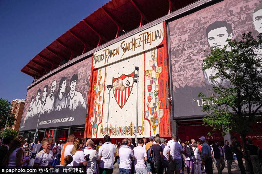 包含格拉纳达险胜对手,突围保级区的词条 包含格拉纳达险胜对手,突围保级区的词条