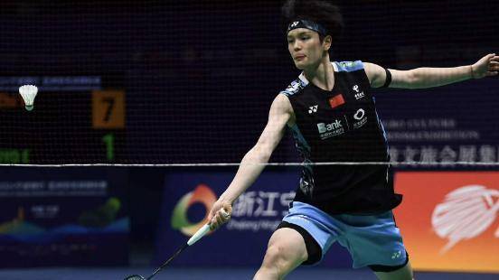 惊险一幕:突尼斯选手意外夺冠 惊险一幕:突尼斯选手意外夺冠