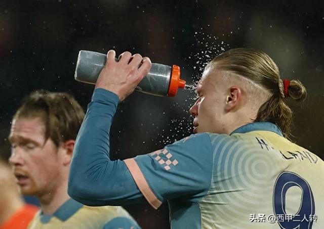 曼城客场惨败，遭遇逆转出局，欧冠梦碎