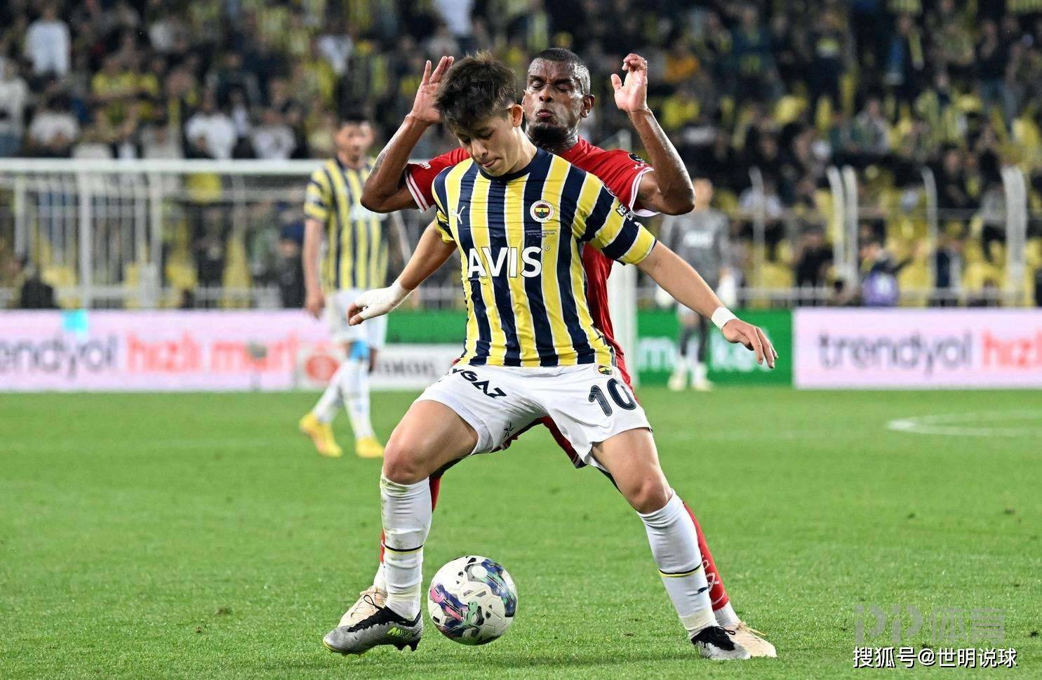 开云体育-西甲劲旅展现强劲实力