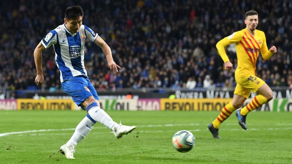 开云体育APP下载-安道尔球员在激烈对决中脱颖而出