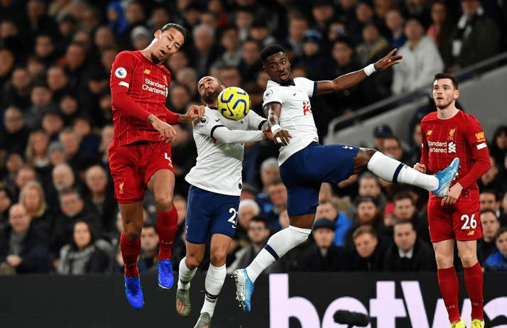 利物浦客场挑战托特纳姆热刺,争夺领跑位置 利物浦客场挑战托特纳姆热刺,争夺领跑位置