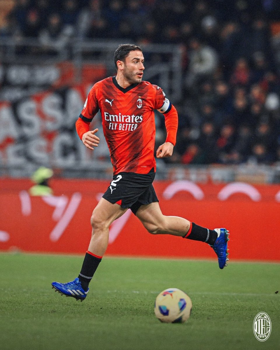 开云体育APP下载-关于AC米兰遭遇不败赛季首败，临危不乱的信息