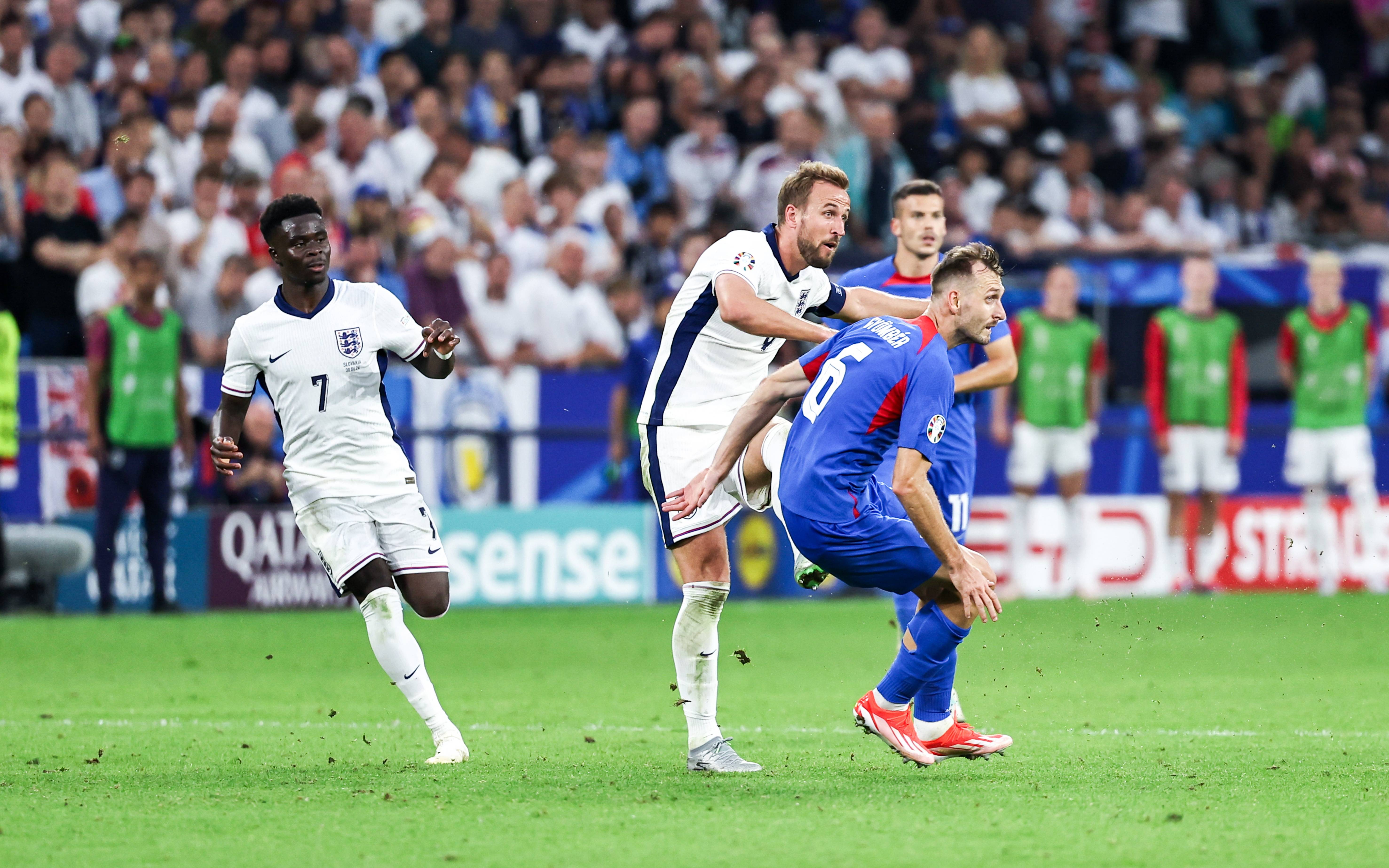 斯洛伐克队一路高歌，轻松晋级