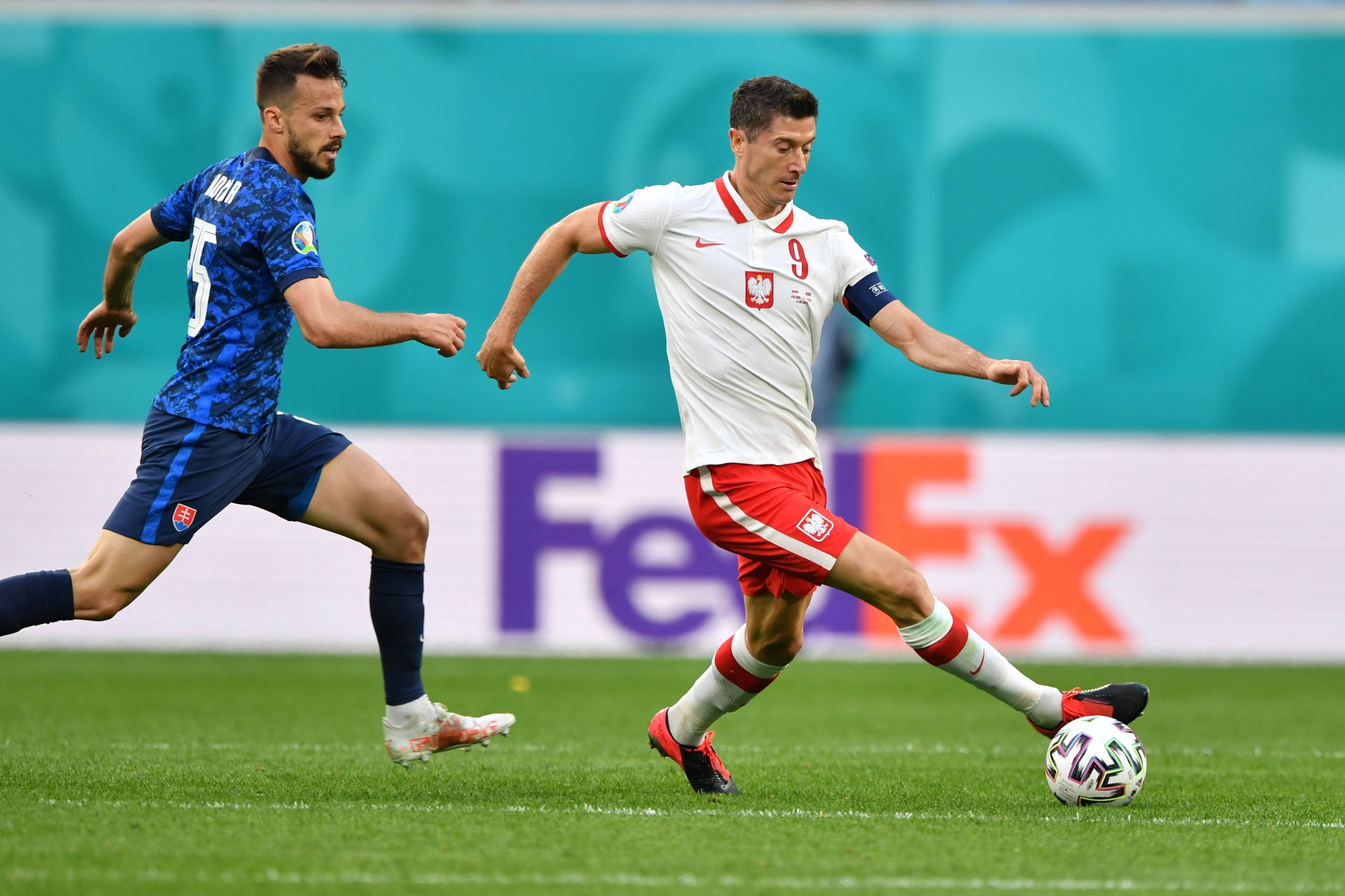 包含英格兰主场大胜波兰,实力碾压晋级欧锦赛!的词条 包含英格兰主场大胜波兰,实力碾压晋级欧锦赛!的词条