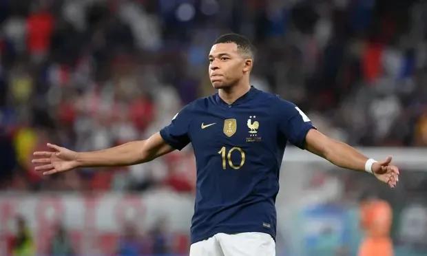 包含英格兰主场大胜波兰,实力碾压晋级欧锦赛!的词条 包含英格兰主场大胜波兰,实力碾压晋级欧锦赛!的词条