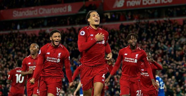 红军球队赢得全场欢呼，实力雄厚不容小觑