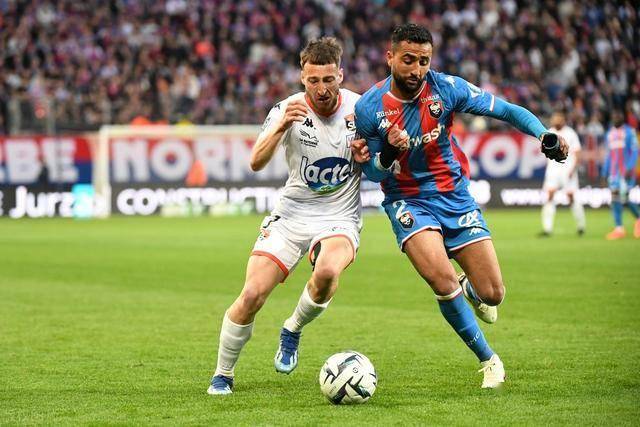 亚眠遭遇主场失利，状态再度低迷