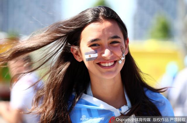 冰岛中场状态起伏不定,球迷担心心神未定的简单介绍 冰岛中场状态起伏不定,球迷担心心神未定的简单介绍