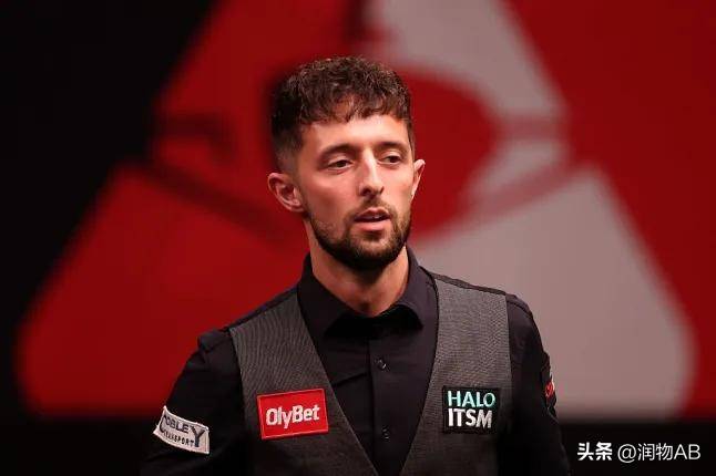 青岛黄海客场惜败泰达，排名继续下滑的简单介绍