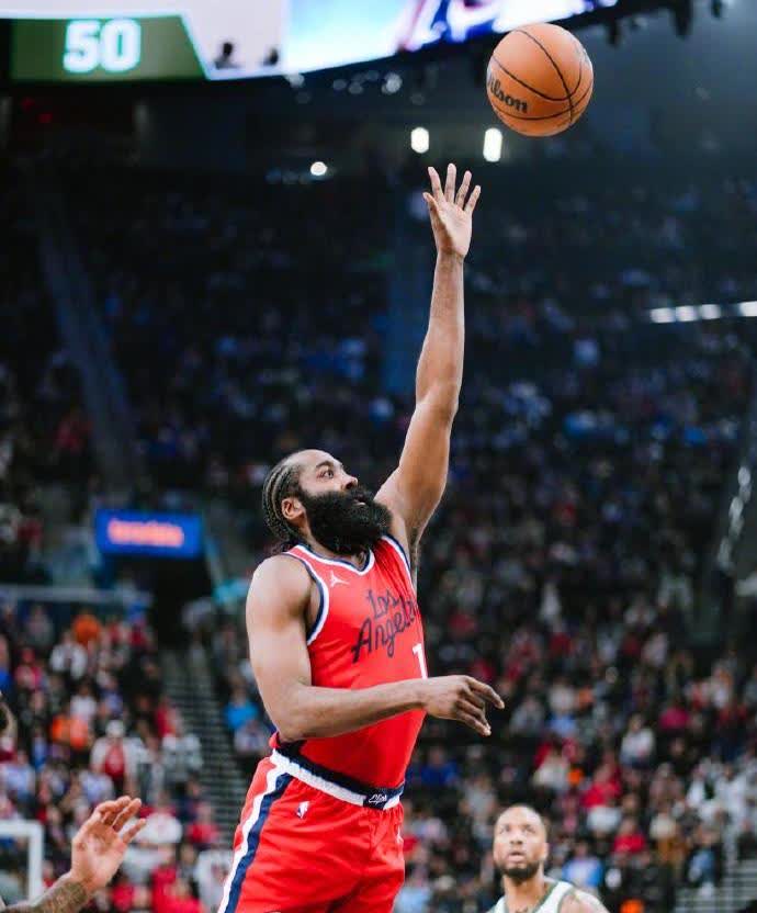 关于篮网主场惨败雄鹿,表现低迷的信息 关于篮网主场惨败雄鹿,表现低迷的信息