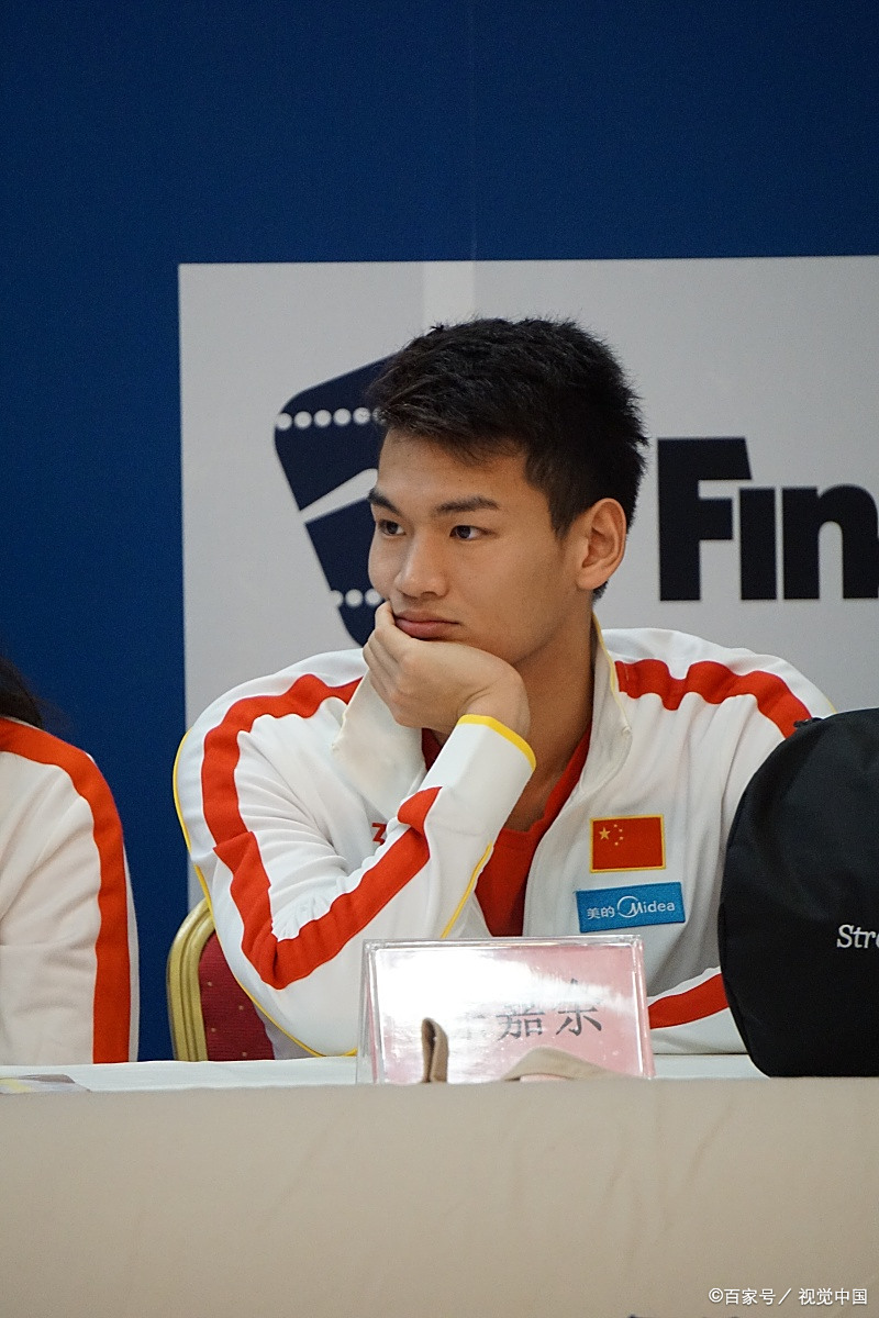 经验老到球队展现威势，获得决赛资格