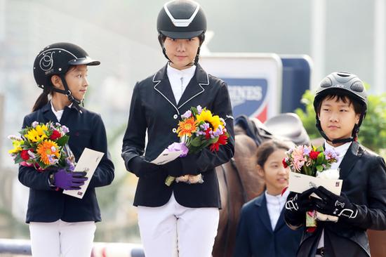 沈阳东北主场告捷，赢得全场掌声