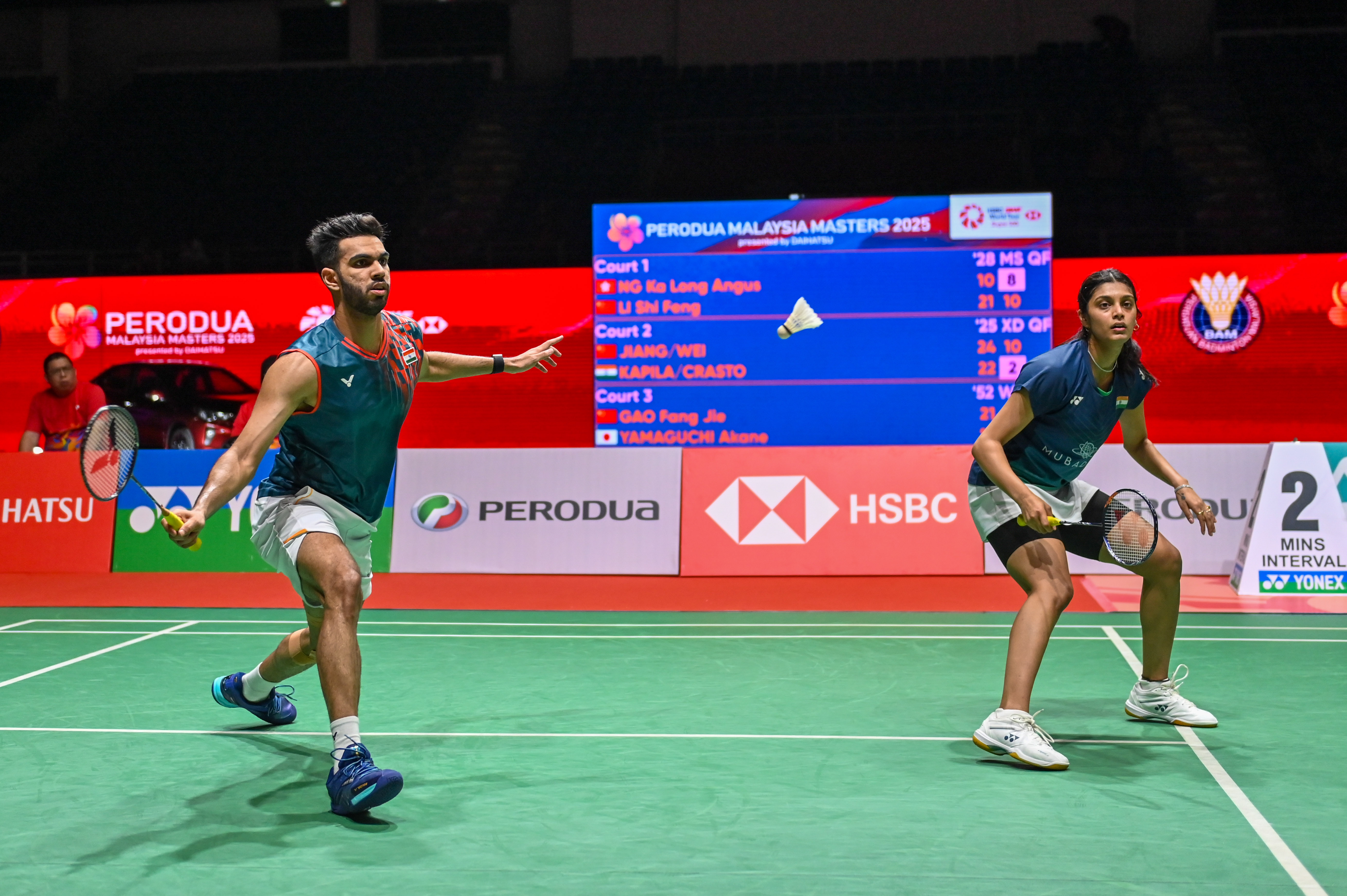 开云体育平台APP-亚运会羽毛球赛场比武间隙马来西亚选手坠机身亡