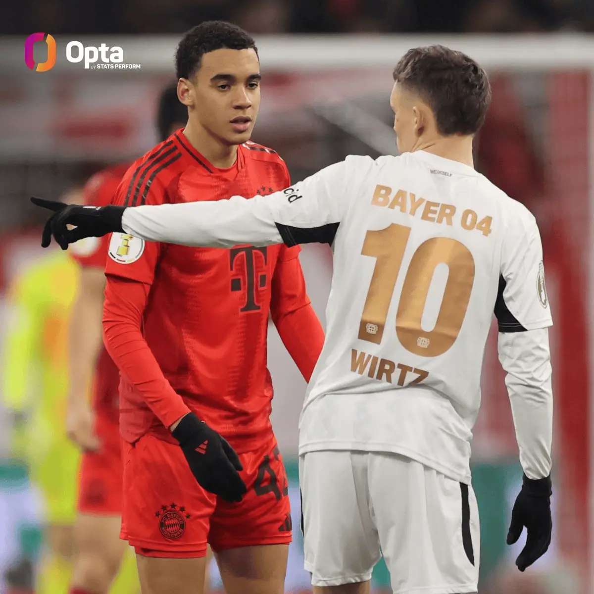 拜仁慕尼黑主场3-1击败勒沃库森,继续领跑德甲积分榜的简单介绍 拜仁慕尼黑主场3-1击败勒沃库森,继续领跑德甲积分榜的简单介绍