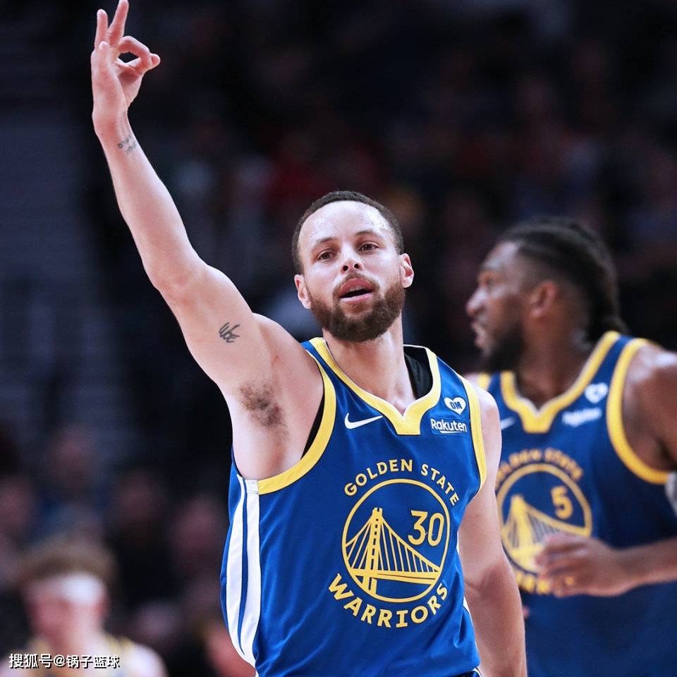勇士再胜湖人，库里独得40分
