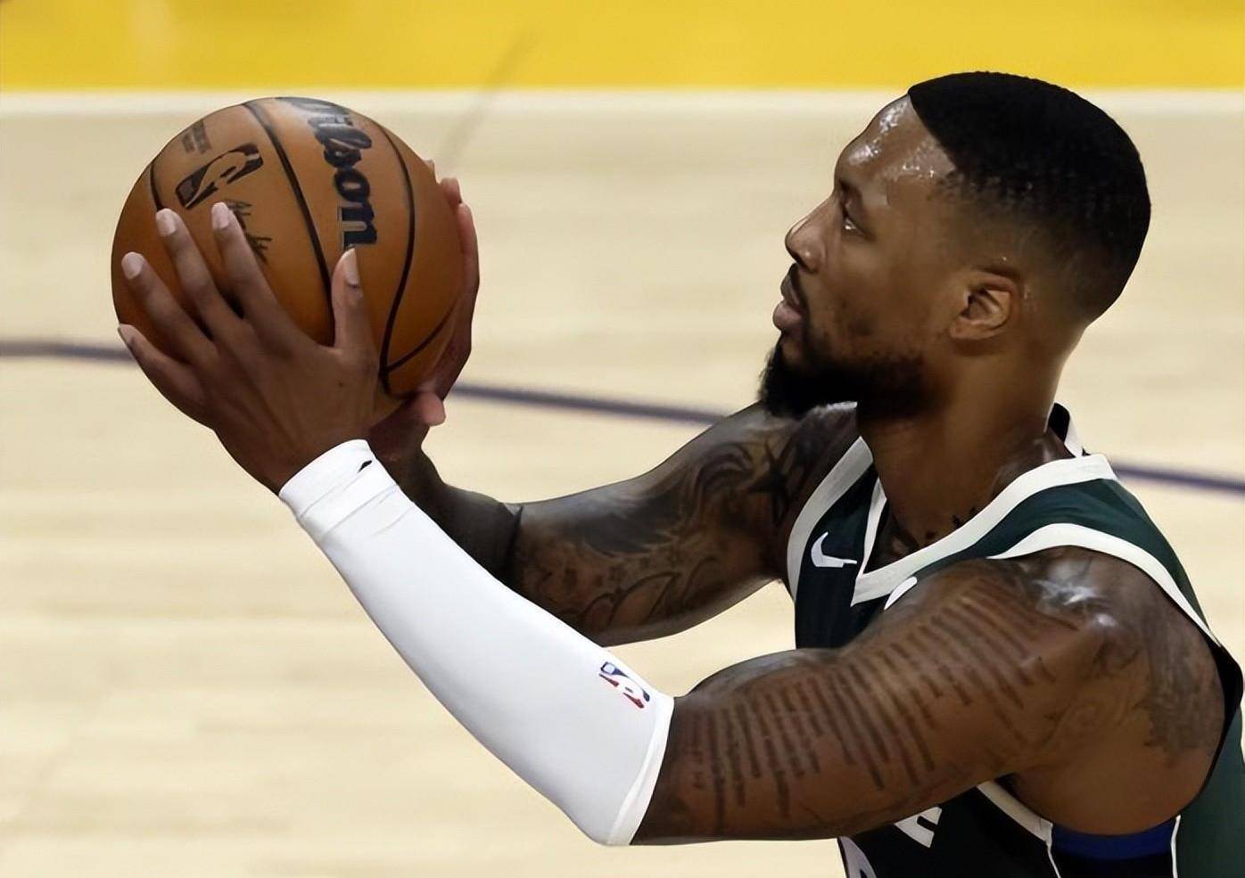 开云官网-开拓者再胜76人，利拉德伤愈回归