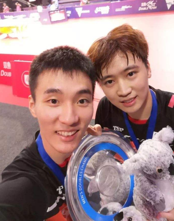 波兰队横扫韩国队，马龙带队取胜